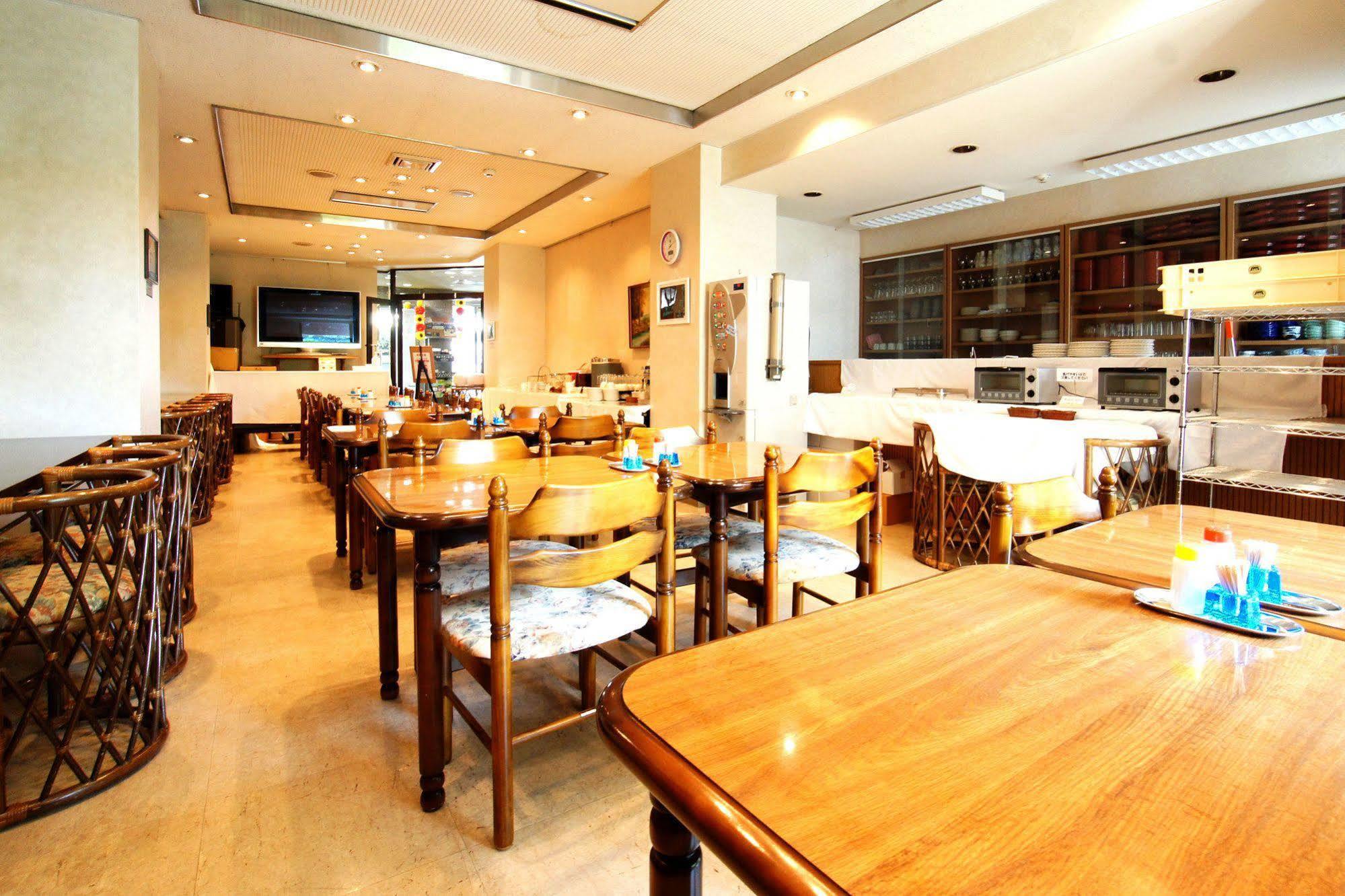 松本潮流酒店 3*